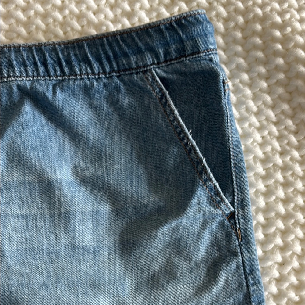 Aerie Denim Women's Shorts NWOT - Picture 3 of 10